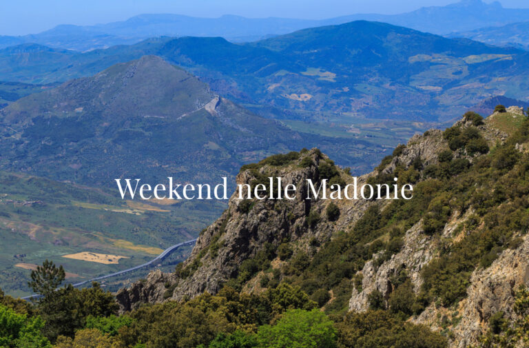 Paesaggio montano delle Madonie, con il titolo Weekend nelle Madonie.